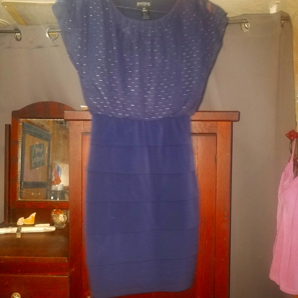 En Focus dress